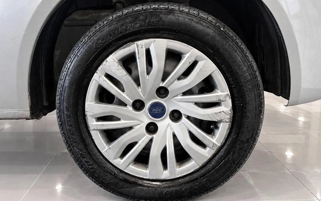 imagem-https://www.socarrao.com.br/sc-vehicle-images-prod/4297714/1791376708460-8531805_15_B_c125a38e05.jpeg