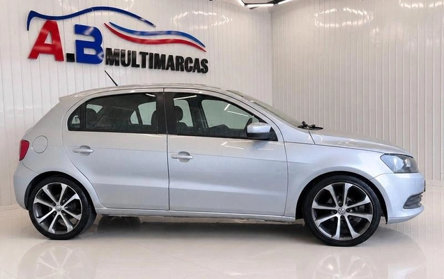 imagem-https://www.socarrao.com.br/sc-vehicle-images-prod/4297780/1792762731147-8539880_1_B_7aa3fea80a.jpeg