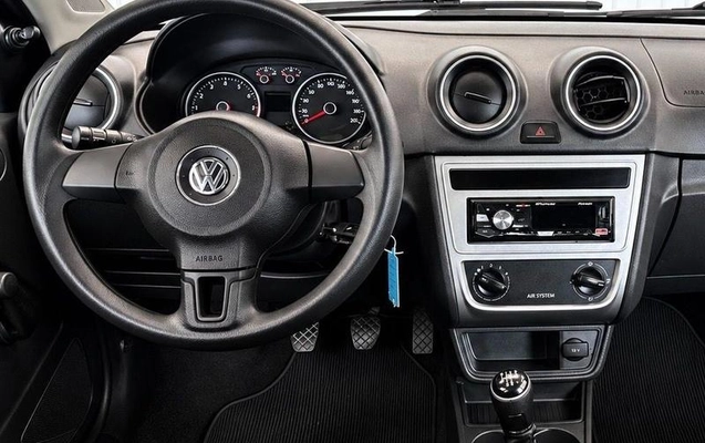 imagem-https://www.socarrao.com.br/sc-vehicle-images-prod/4297780/1792762731157-8539880_8_B_122daa46f5.jpeg