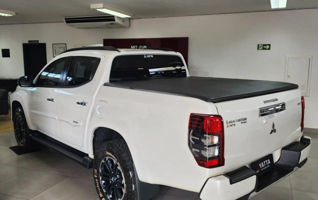 imagem-https://www.socarrao.com.br/sc-vehicle-images-prod/4297820/1792453801039-gIIcJXCNbhubq0SpWMHzAYE8t6SIOud0.jpg