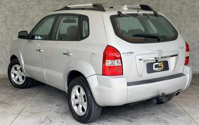 imagem-https://www.socarrao.com.br/sc-vehicle-images-prod/4297949/1791378156728-8535610_3_B_57a1f06840.jpeg