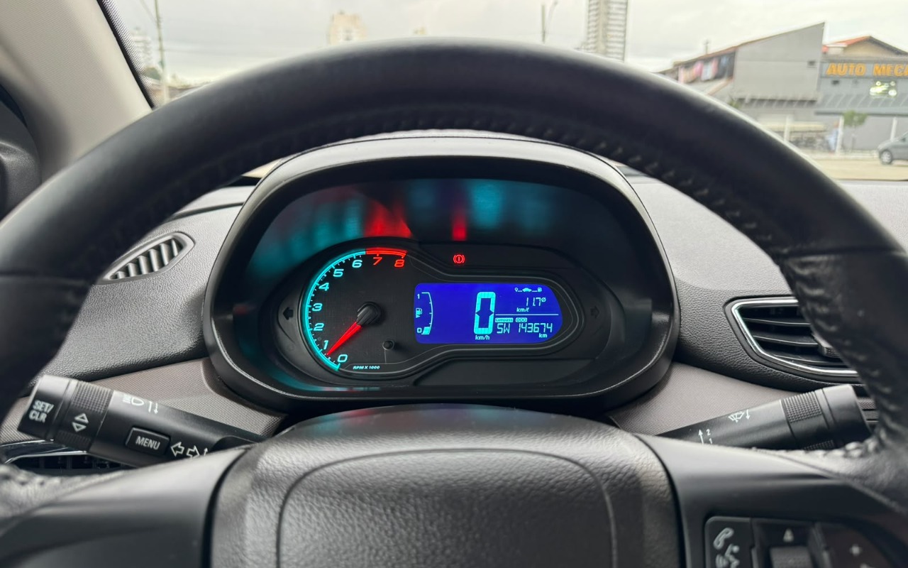 imagem-https://www.socarrao.com.br/sc-vehicle-images-prod/4298009/1791378550835-V2hhdHNBcHAgSW1hZ2UgMjAyNi0wOS0xNiBhdCAxNC40MS41NiAoNCkuanBlZw.jpeg