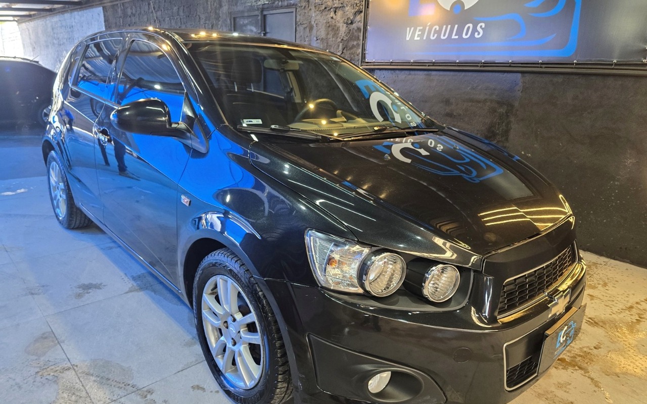 imagem-https://www.socarrao.com.br/sc-vehicle-images-prod/4298036/1791378753580-V2hhdHNBcHAgSW1hZ2UgMjAyNi0xMC0wNSBhdCAxNi4wMy4yNS5qcGVn.jpeg