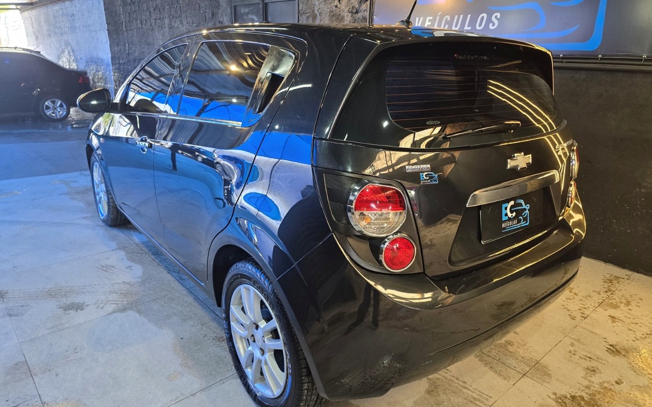 imagem-https://www.socarrao.com.br/sc-vehicle-images-prod/4298036/1791378754071-My5qcGVn.jpeg