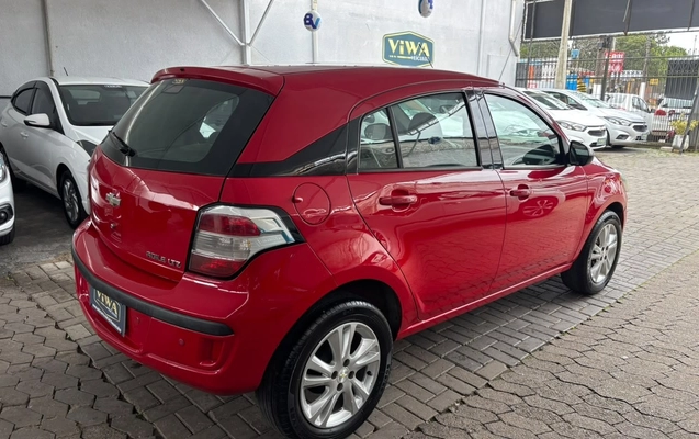 imagem-https://www.socarrao.com.br/sc-vehicle-images-prod/4298052/1791378817809-QUdJTEUgNC5qcGc.jpg
