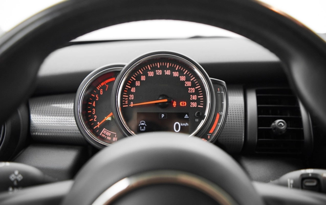 imagem-https://www.socarrao.com.br/sc-vehicle-images-prod/4298083/1791378955102-631fc6f3-207f-46ea-a848-2a99982c2c0c.jpg