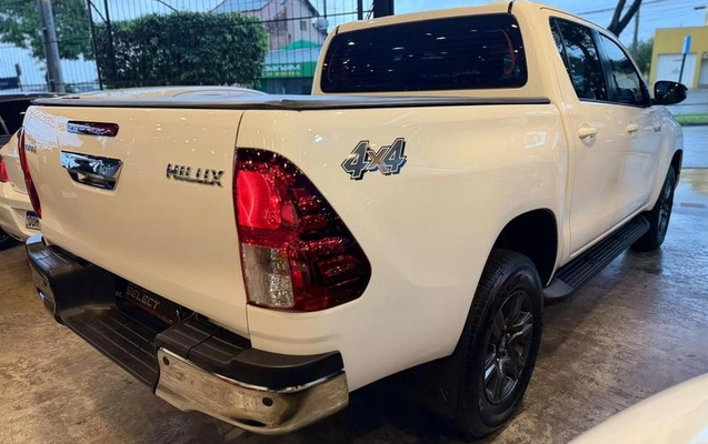 imagem-https://www.socarrao.com.br/sc-vehicle-images-prod/4298110/1792598133575-8550520_7_B_f0c4931ff7.jpeg