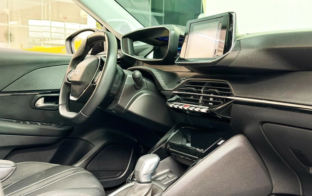 imagem-https://www.socarrao.com.br/sc-vehicle-images-prod/4298187/1791379575571-177441f6c4c1400bac85e9149c224b72_1791379544649.jpg