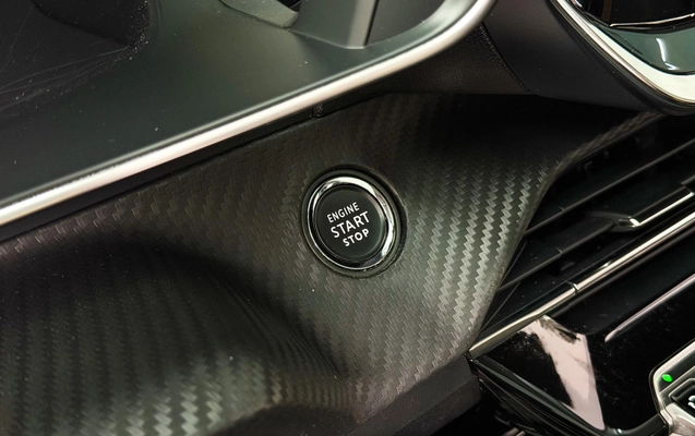 imagem-https://www.socarrao.com.br/sc-vehicle-images-prod/4298187/1791379575576-8a7120c569bd43c3a5aa2b87c3ebb56a_1791379550717.jpg