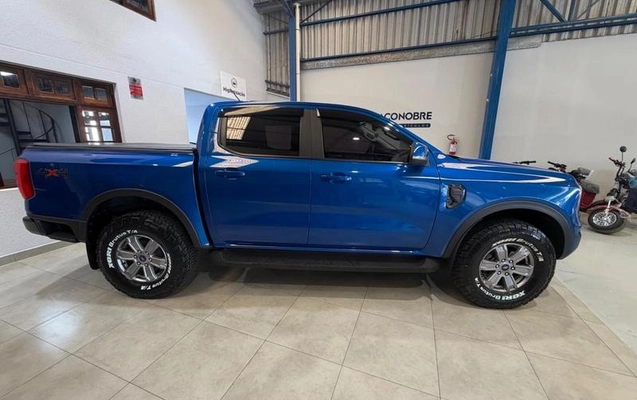imagem-https://www.socarrao.com.br/sc-vehicle-images-prod/4298241/1792426952648-7803119_9_B_21d7adf489.jpeg