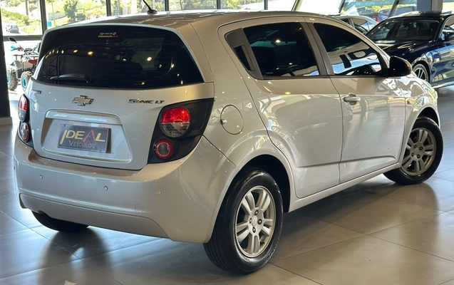 imagem-https://www.socarrao.com.br/sc-vehicle-images-prod/4298260/1791380235773-658aa63442ee4655918445c74c088226_1791379905018.jpg
