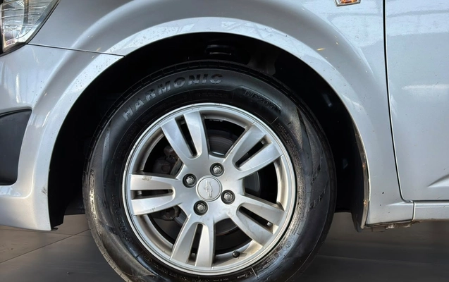 imagem-https://www.socarrao.com.br/sc-vehicle-images-prod/4298260/1791380235776-3f0c12ad1a0f408993ee5abcae3463f6_1791379905031.jpg