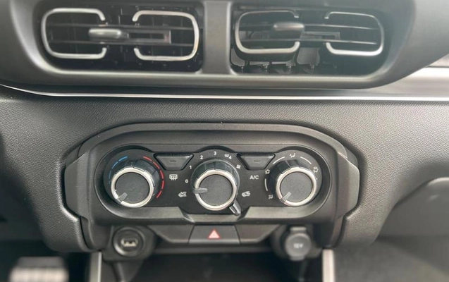 imagem-https://www.socarrao.com.br/sc-vehicle-images-prod/4298315/1791380500956-8549065_20_B_494f6ae2d5.jpeg