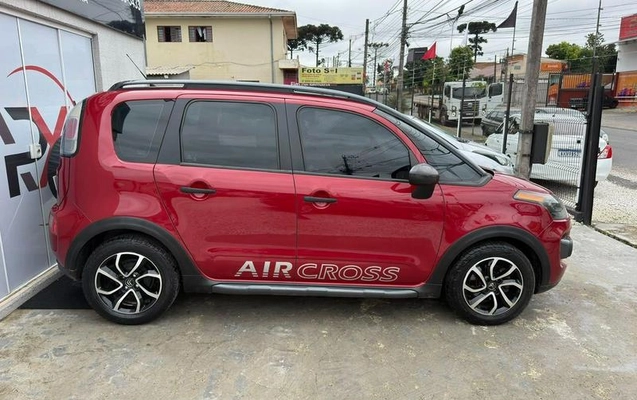 imagem-https://www.socarrao.com.br/sc-vehicle-images-prod/4298340/1791380630788-8550511_9_B_7cdfe4f2ae.jpeg