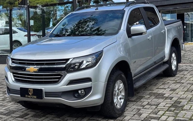 imagem-https://www.socarrao.com.br/sc-vehicle-images-prod/4298341/1791666285737-8550647_0_B_9f4f756881.jpeg