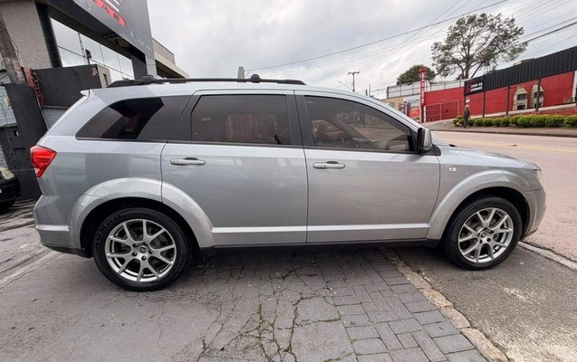 imagem-https://www.socarrao.com.br/sc-vehicle-images-prod/4298353/1791380790034-8545038_4_B_af6a4cc962.jpeg