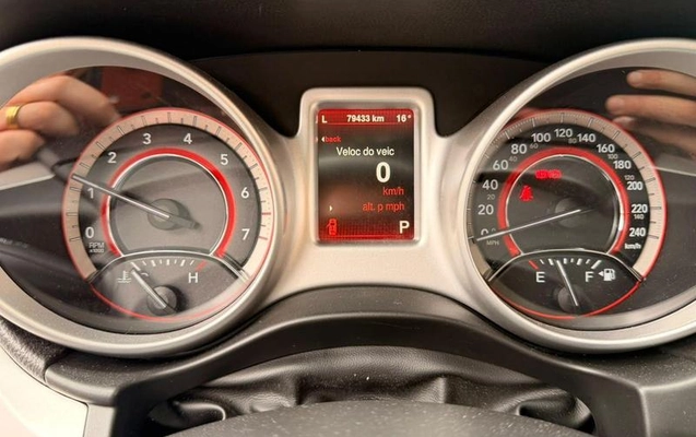 imagem-https://www.socarrao.com.br/sc-vehicle-images-prod/4298353/1791380790036-8545038_0_B_2a9b90683b.jpeg