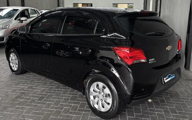 imagem-https://www.socarrao.com.br/sc-vehicle-images-prod/4298413/1791381104695-8406456_0_B_eaa5109600.jpeg