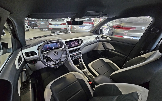 imagem-https://www.socarrao.com.br/sc-vehicle-images-prod/4298532/1791381809676-xxtaVNv1gUFPS6jdFRP212pau7gWq98m.jpg