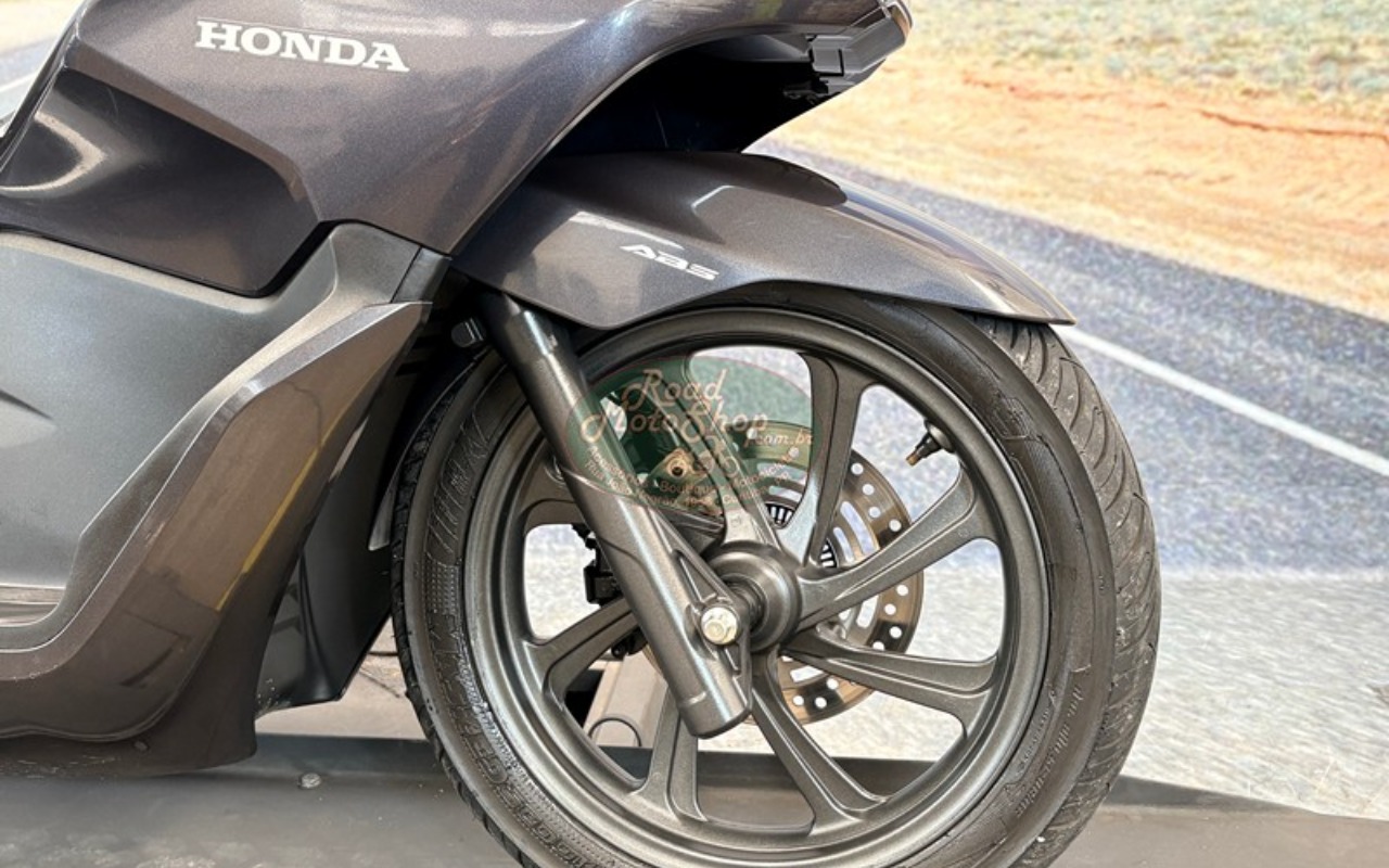 imagem-https://www.socarrao.com.br/sc-vehicle-images-prod/4298637/1791382486380-UENYIDE1MCBDSU5aQSBFUklDS180LmpwZw.jpg
