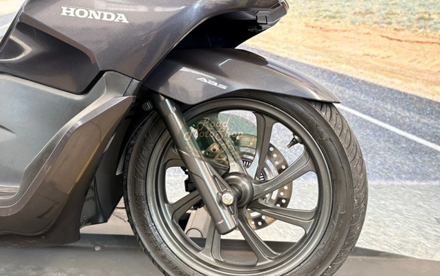 imagem-https://www.socarrao.com.br/sc-vehicle-images-prod/4298637/1791382486380-UENYIDE1MCBDSU5aQSBFUklDS180LmpwZw.jpg