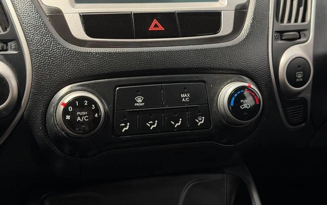 imagem-https://www.socarrao.com.br/sc-vehicle-images-prod/4298650/1792421189655-8526664_9_B_8a1a380745.jpeg