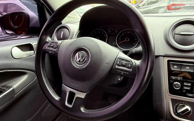 imagem-https://www.socarrao.com.br/sc-vehicle-images-prod/4298695/1791475795047-8548105_1_B_7eee97b701.jpeg