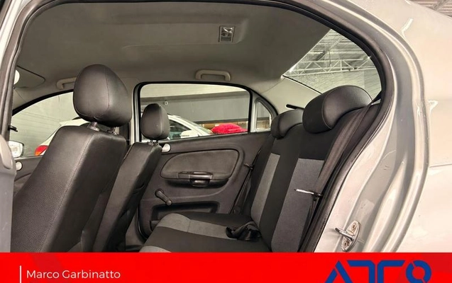 imagem-https://www.socarrao.com.br/sc-vehicle-images-prod/4298723/1791565785966-8548586_8_B_83598340f6.jpeg
