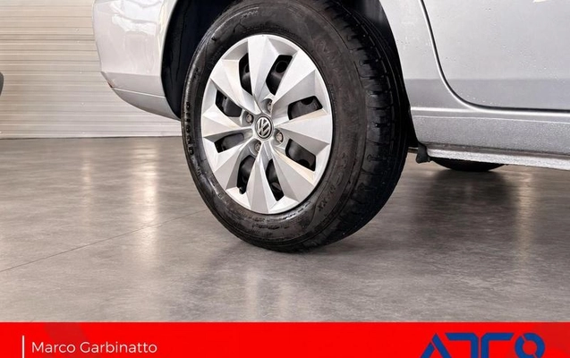 imagem-https://www.socarrao.com.br/sc-vehicle-images-prod/4298723/1791565785969-8548586_14_B_f9773c9123.jpeg