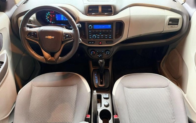 imagem-https://www.socarrao.com.br/sc-vehicle-images-prod/4298778/1792073672296-8510852_15_B_a729c46287.jpeg