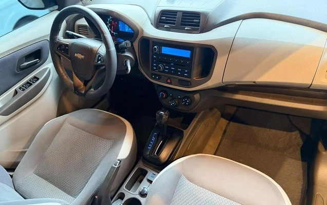imagem-https://www.socarrao.com.br/sc-vehicle-images-prod/4298778/1792073672312-8510852_16_B_84626472a3.jpeg