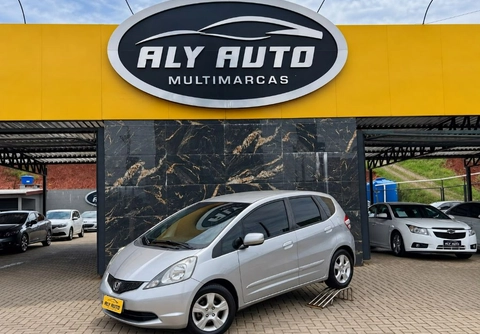 Honda Fit 2009 Prata — foto 1 de 3