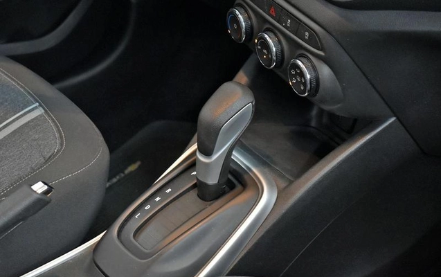 imagem-https://www.socarrao.com.br/sc-vehicle-images-prod/4298801/1791571119940-8453249_6_B_bd3c8fa61b.jpeg