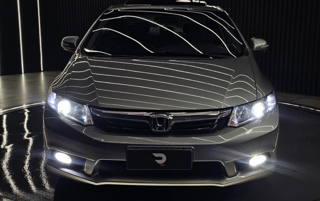 imagem-https://www.socarrao.com.br/sc-vehicle-images-prod/4298805/1791383438138-003_0da4baf4df5b01622f3c2e34e56a4c50.jpg