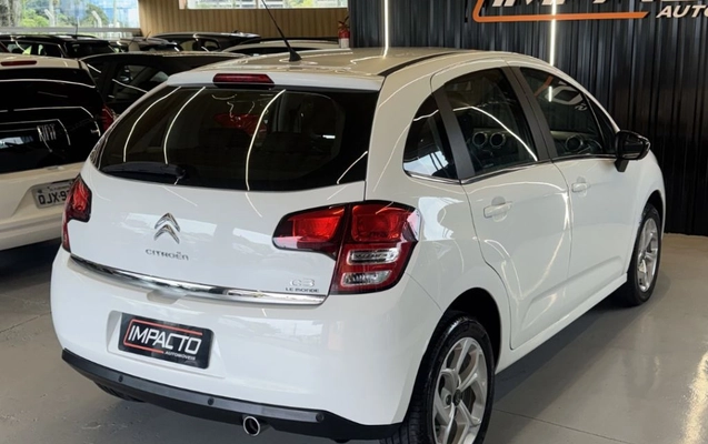 imagem-https://www.socarrao.com.br/sc-vehicle-images-prod/4298807/1791383507969-gb-c1b5deb.jpeg