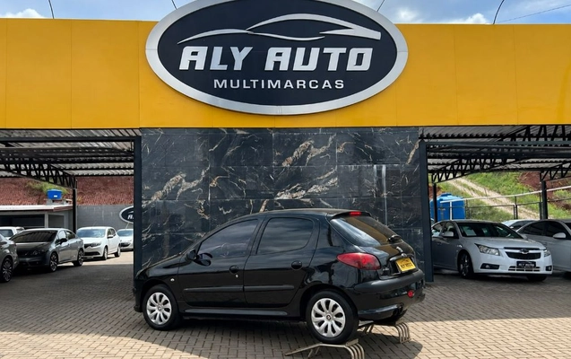 imagem-https://www.socarrao.com.br/sc-vehicle-images-prod/4298876/1792168863955-gb-2919f2a.jpg