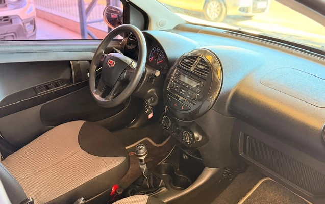 imagem-https://www.socarrao.com.br/sc-vehicle-images-prod/4298919/1791384484133-e786c98b16054cfcb3344cd433701cc8_1791383770410.jpg