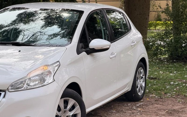 imagem-https://www.socarrao.com.br/sc-vehicle-images-prod/4299024/1791385091801-8481391_25_B_cc5cfdd432.jpeg