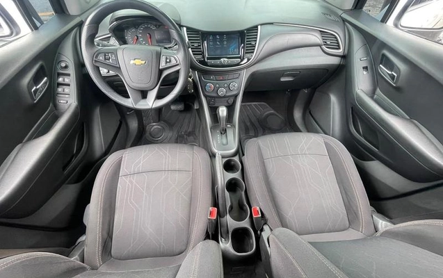 imagem-https://www.socarrao.com.br/sc-vehicle-images-prod/4299026/1791385137642-8551206_0_B_e0b9cda068.jpeg