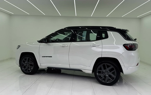 imagem-https://www.socarrao.com.br/sc-vehicle-images-prod/4299031/1791463841517-vehicle_image_1791382774_3cf8825e66a18db8b8e6560b4c94d671.jpeg