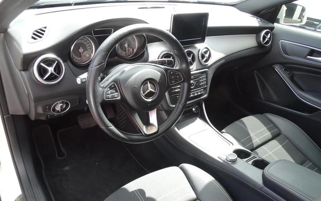 imagem-https://www.socarrao.com.br/sc-vehicle-images-prod/4299040/1791395787040-8551211_10_B_62ca475c80.jpeg