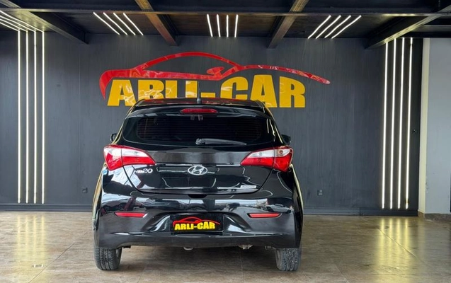 imagem-https://www.socarrao.com.br/sc-vehicle-images-prod/4299111/1791392054640-8551069_1_B_98df1410d3.jpeg