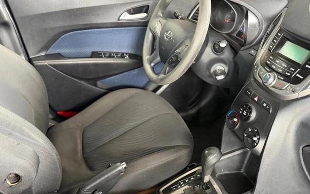 imagem-https://www.socarrao.com.br/sc-vehicle-images-prod/4299111/1791392054654-8551069_7_B_b5d0244eef.jpeg
