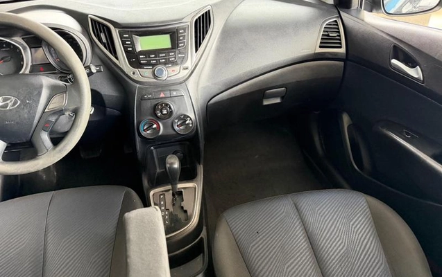 imagem-https://www.socarrao.com.br/sc-vehicle-images-prod/4299111/1791392054705-8551069_13_B_7f9b4a8261.jpeg
