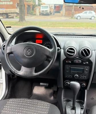 imagem-https://www.socarrao.com.br/sc-vehicle-images-prod/4299175/1791386112473-8551353_9_B_0ac8ecca7f.jpeg