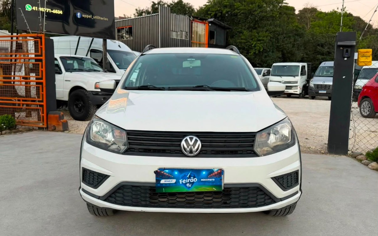 Volkswagen Saveiro 2018 Branco — foto 1 de 3
