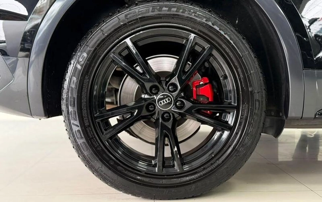 imagem-https://www.socarrao.com.br/sc-vehicle-images-prod/4299210/1792182711281-8503050_11_B_78e126263b.jpeg