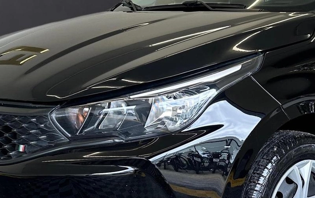 imagem-https://www.socarrao.com.br/sc-vehicle-images-prod/4299320/1791586506447-8490047_18_B_6522c66671.jpeg