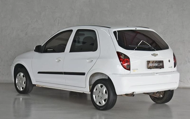 imagem-https://www.socarrao.com.br/sc-vehicle-images-prod/4299335/1791648757262-8514709_1_B_87e6fa02a0.jpeg