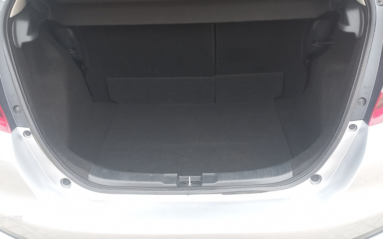 imagem-https://www.socarrao.com.br/sc-vehicle-images-prod/4299336/1791907218230-MTc5MTkwNjkyNDIxMDgxMzI4NTQ5NTQxMTYxMjEyNjguanBn.jpg